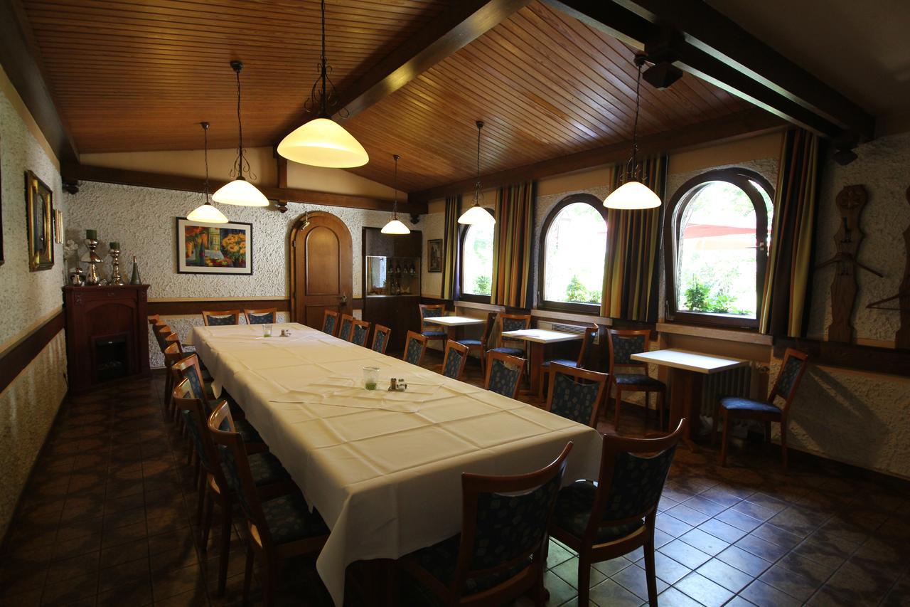 Fruhstuckshotel Grillenburg Φούλντα Εξωτερικό φωτογραφία